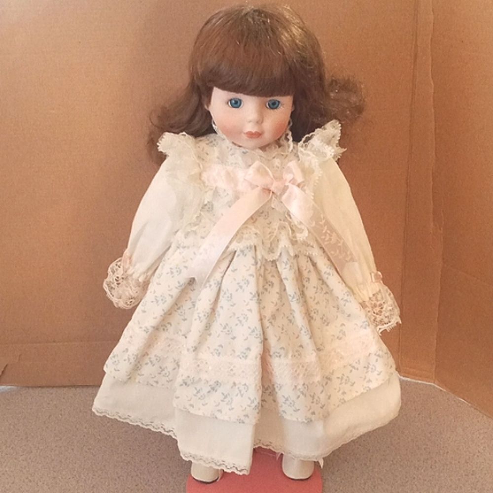 1991 Princess House porcelain doll, Vintage